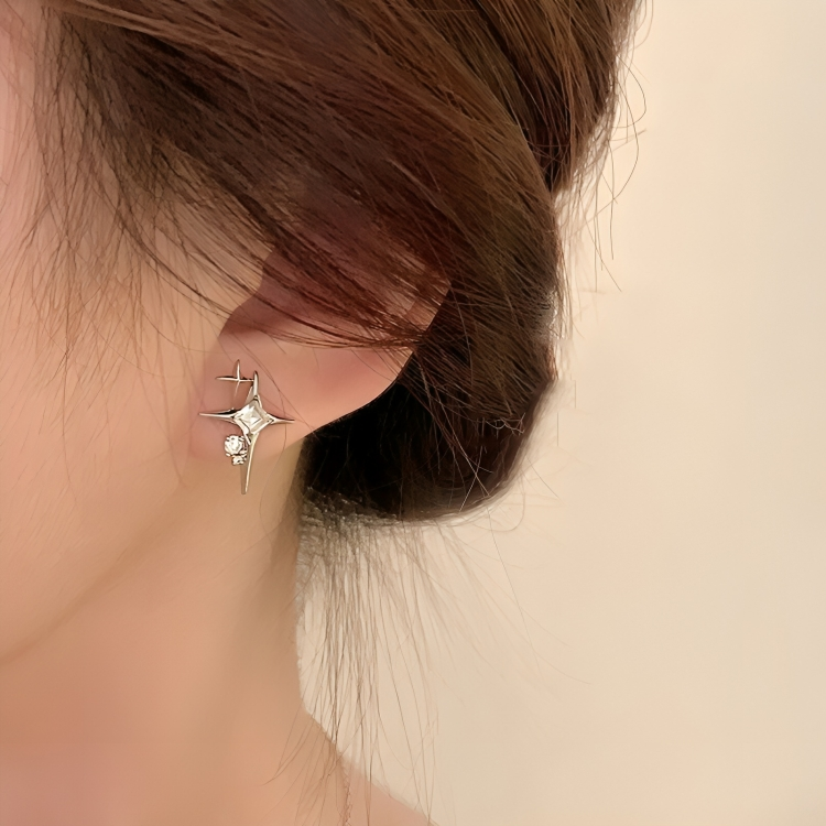 Astrielle - Star-shaped zirconia earrings with cross detail