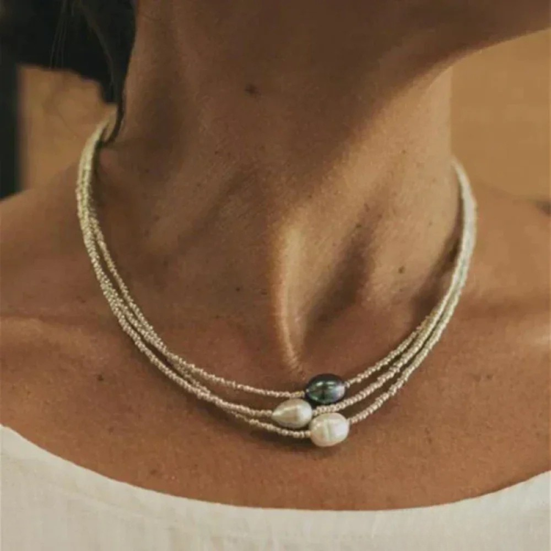 Vintage freshwater pearl necklace