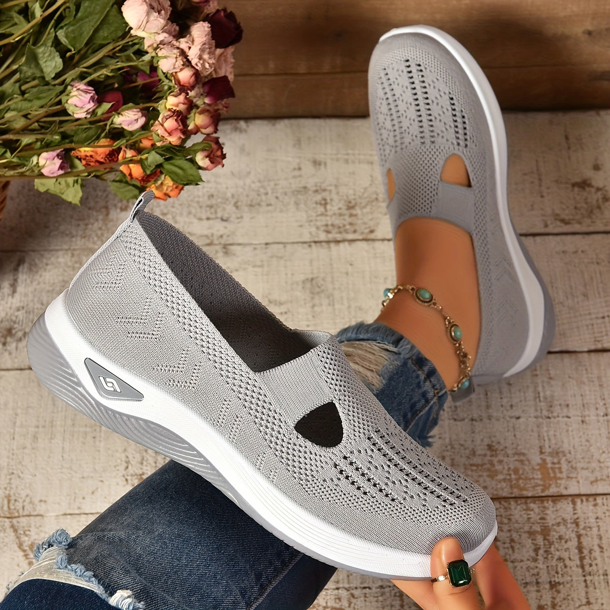 Liveli™| Rosie Orthopedic Slip-On Shoes