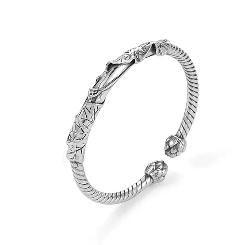 Aurelius - Handgemaakte open armband met lotusdetail