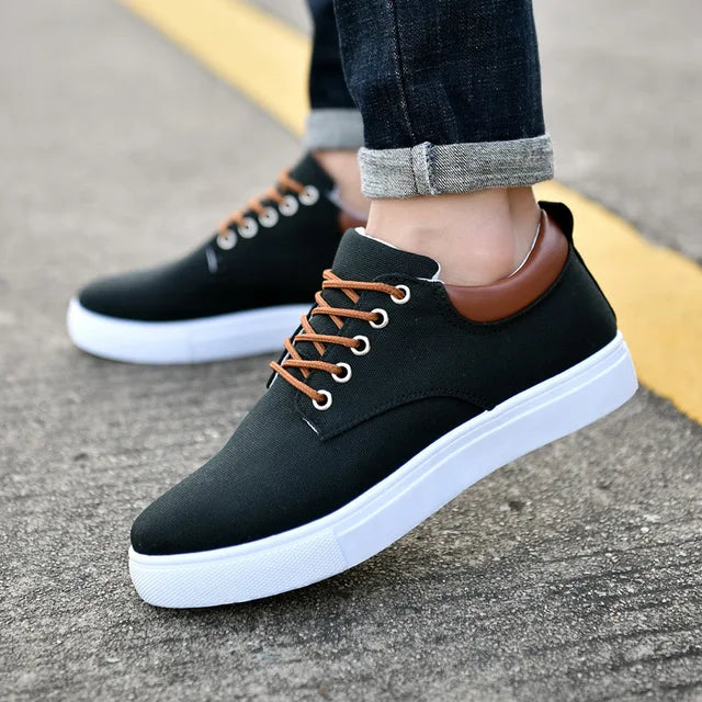 Rhys - Comfortable sneakers for men