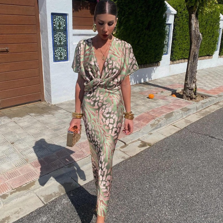 ROXANA | Robe longue élégante avec détails tressés au décolleté