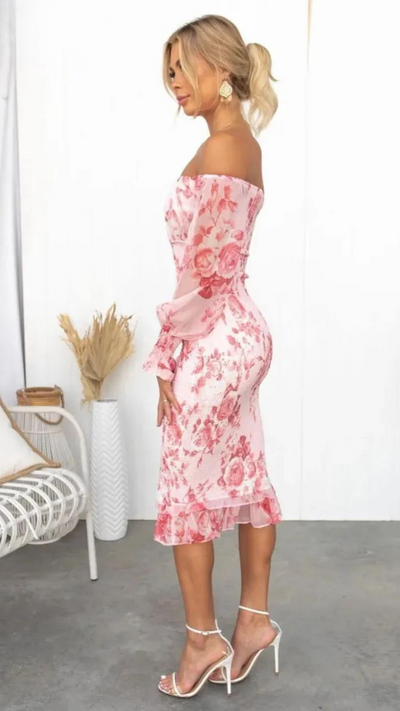 Kendall | Robe mi-longue de luxe (presque épuisée)