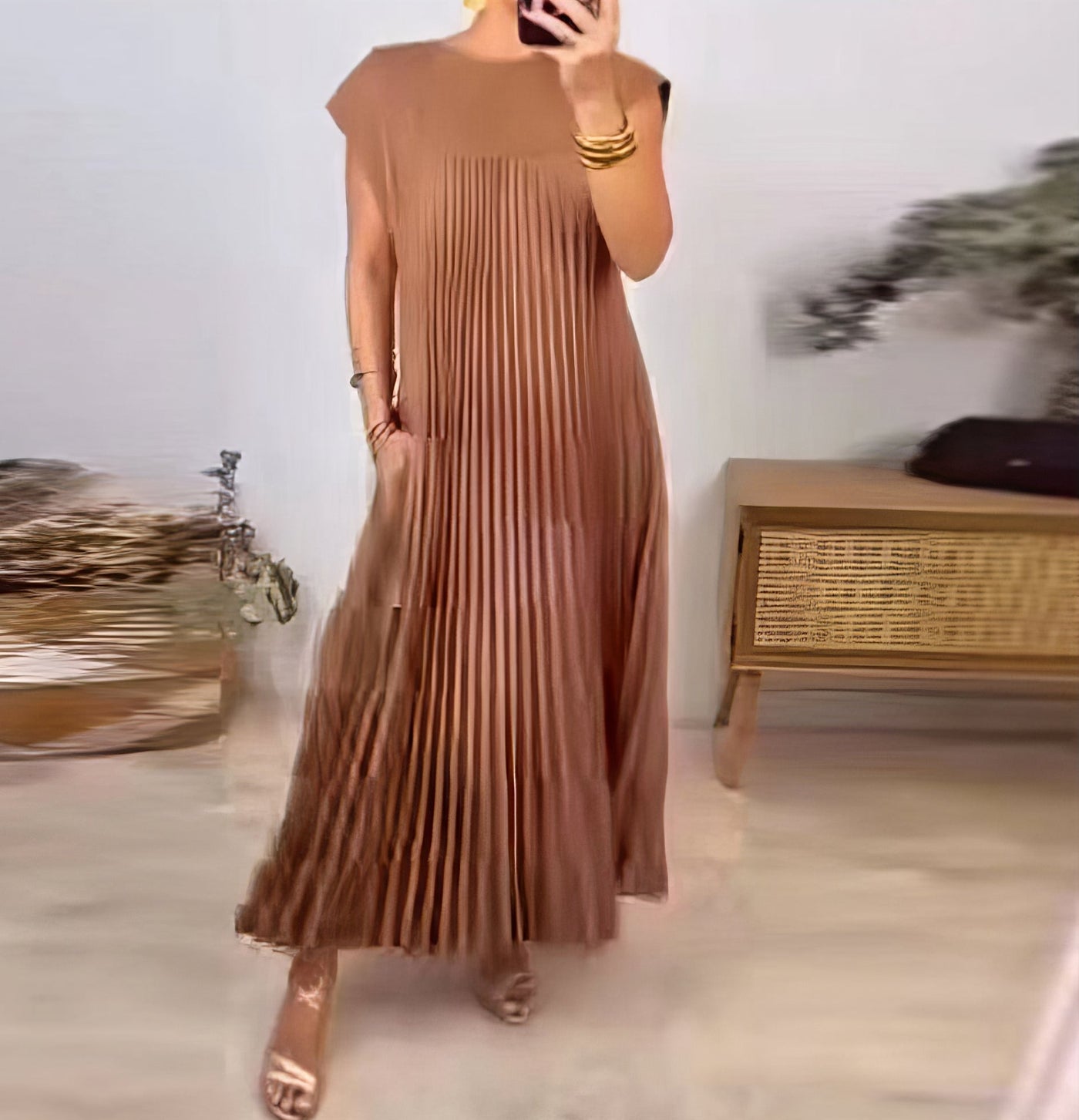 ELEONORA | Pleated Sleeveless Dress, Elegant and Timeless